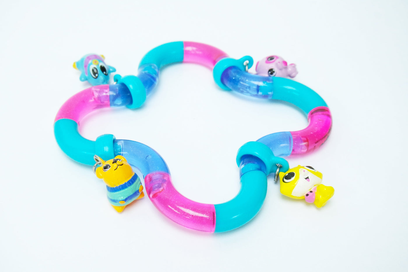 Tangle Charms Fidgety Wearables Sensory Toys JETTPROOF Calming Sensory Clothing Inspired by Jett 