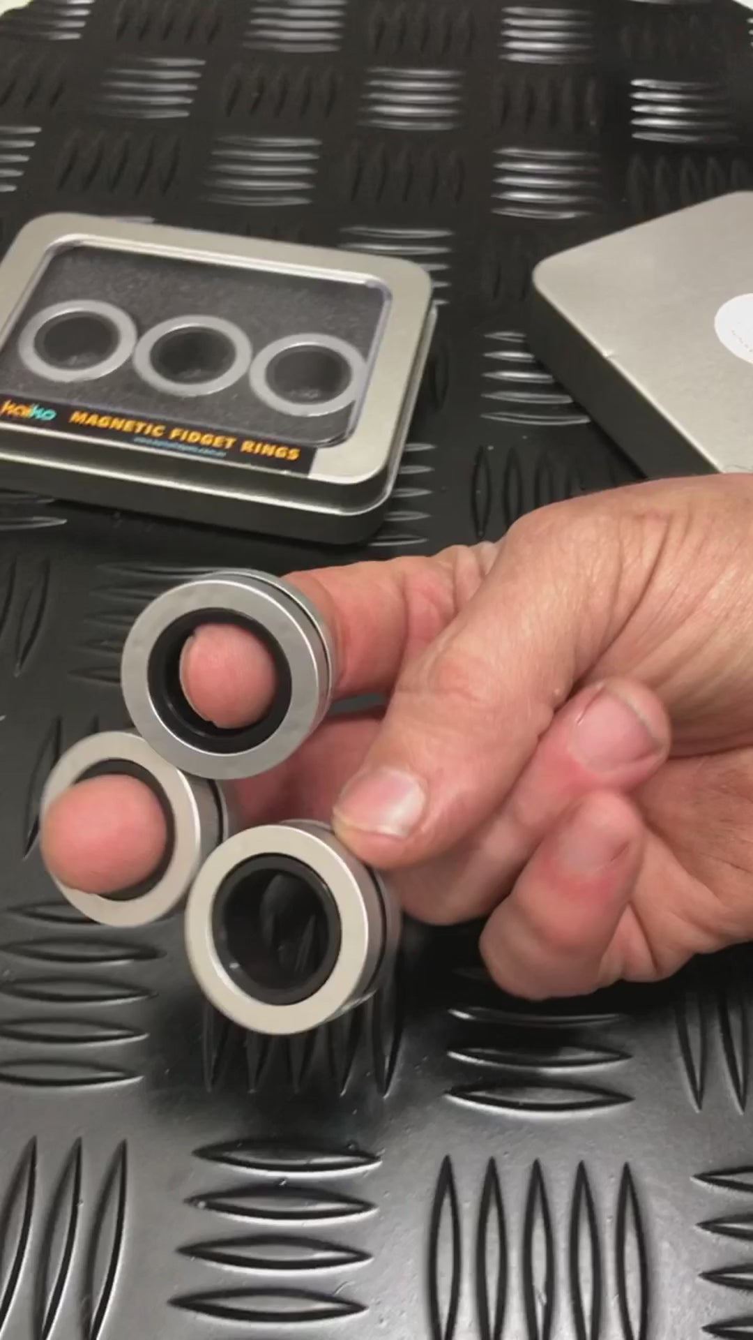 Magnetic Fidget Rings - Kaiko